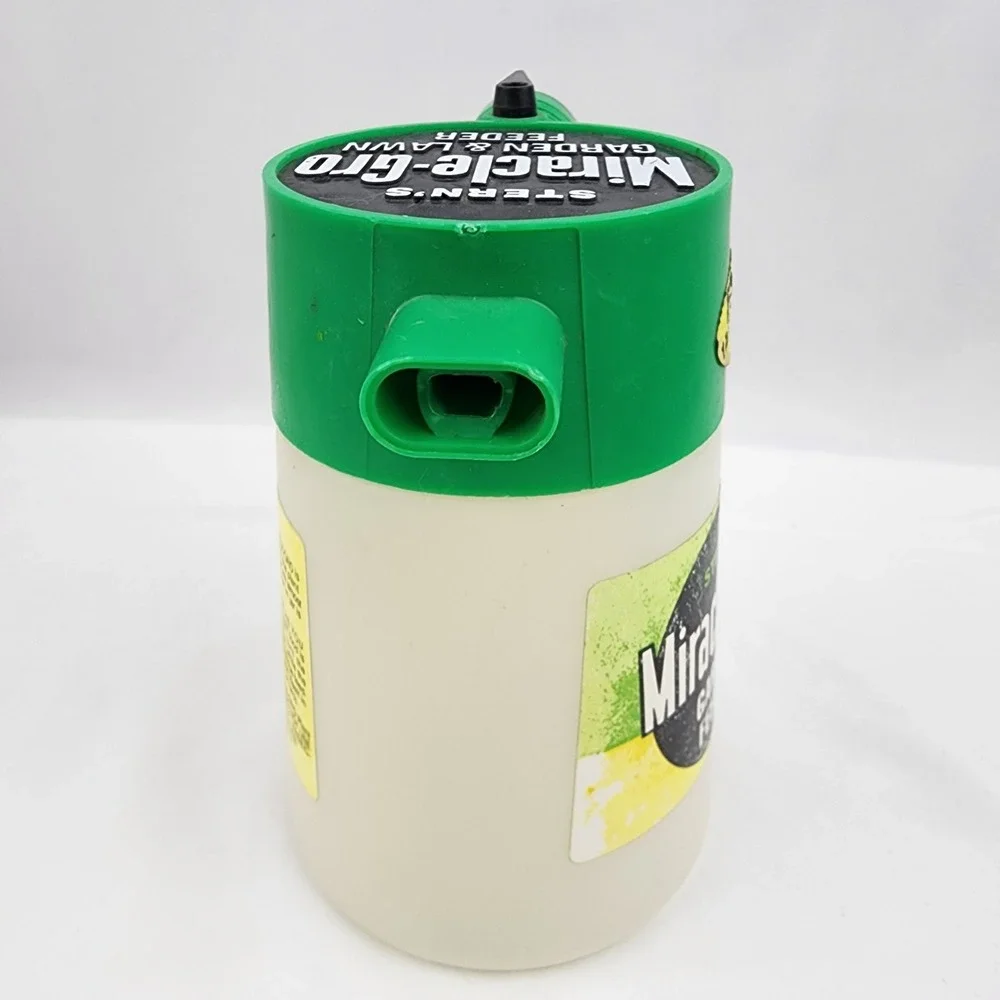Vintage‎ Stern's Miracle-Gro Garden & Lawn Feeder Sprayer Hose Attachment Weeds